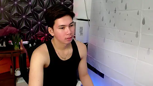 ursweet jade online show from 11/12/25, 10:37