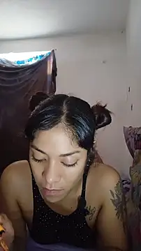 Snapshot of mamasitapetite chatting on 06/07/26, 02:54 mamasitapetite online show from 06/07/26, 02:54