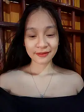 ChiecumBae online show from 09/14/25, 01:38