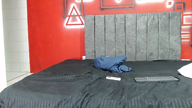 Snapshot of catalina_hard_love chatting on 10/02/25, 01:01 catalina hard love online show from 10/02/25, 01:01