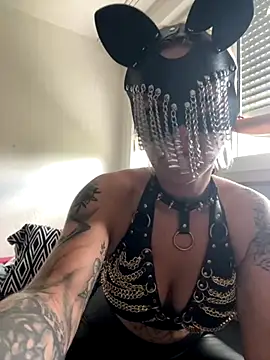 Leonie Sommer online show from 09/15/25, 11:21