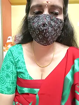 mallu-reshma online show from 10/16/25, 04:52