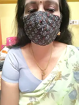 mallu-reshma online show from 10/26/25, 02:01