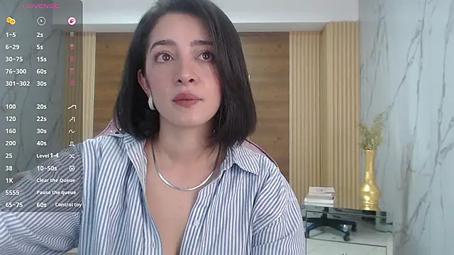 Snapshot of sara_lopez_s chatting on 03/24/26, 01:38 sara lopez s online show from 03/24/26, 01:38