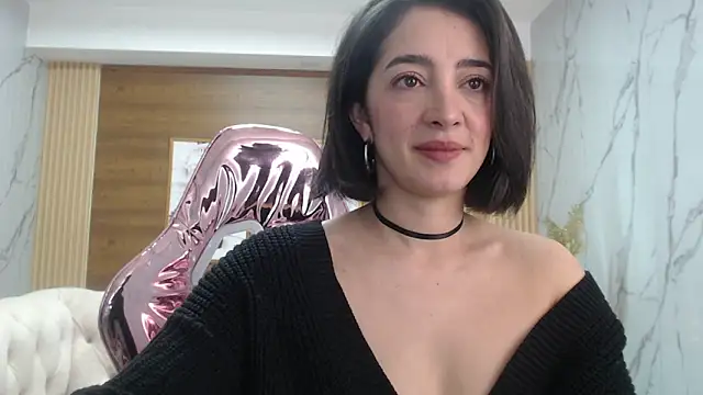 Snapshot of sara_lopez_s chatting on 03/29/26, 01:22 sara lopez s online show from 03/29/26, 01:22