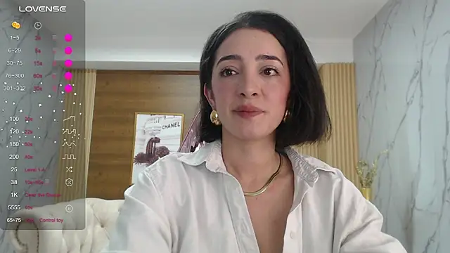 Snapshot of sara_lopez_s chatting on 04/15/26, 02:24 sara lopez s online show from 04/15/26, 02:24