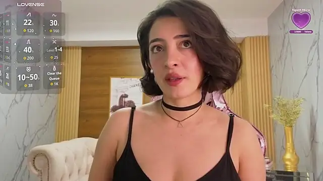 Snapshot of sara_lopez_s chatting on 05/15/26, 02:02 sara lopez s online show from 05/15/26, 02:02