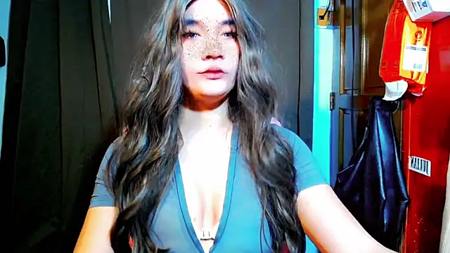 Tiffany Huge Tits online show from 09/10/25, 02:17