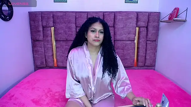 AYSHA WATSON online show from 10/21/25, 01:01