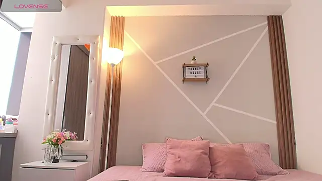 Little ginger online show from 09/26/25, 07:29