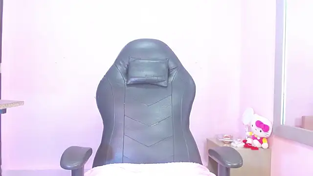 kiity horny  online show from 10/29/25, 12:51