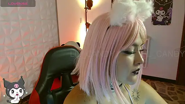 Snapshot of lil_candy77 chatting on 05/09/26, 11:37 lil candy77 online show from 05/09/26, 11:37