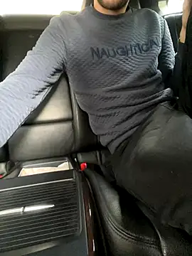 Snapshot of bmwe71 chatting on 10/10/25, 10:03 bmwe71 online show from 10/10/25, 10:03