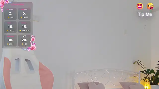 KumiKruz online show from 10/10/25, 01:21