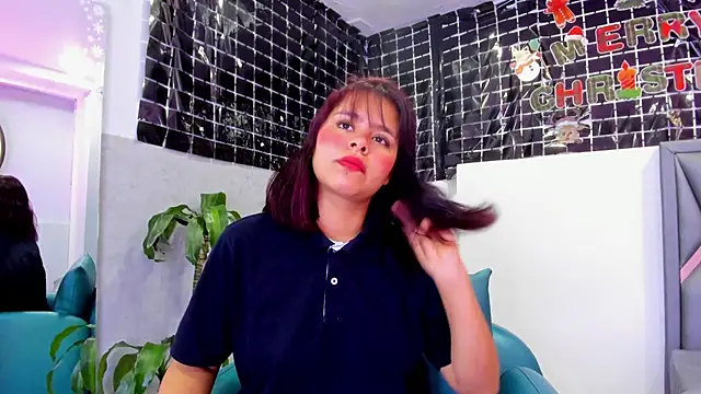 Sofia villareal online show from 12/15/25, 12:53