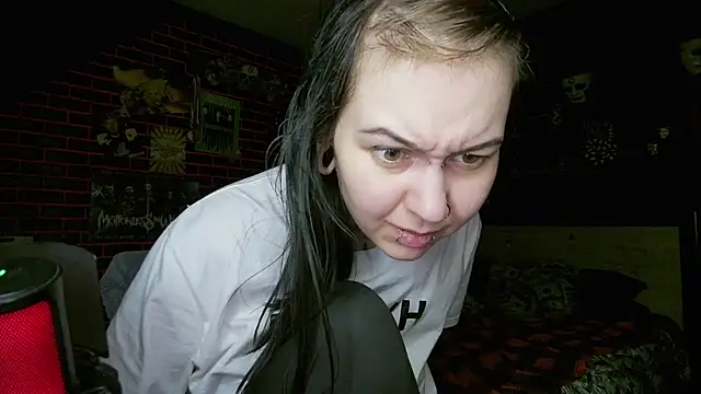 MessalinaOfficial online show from 07/05/26, 12:06