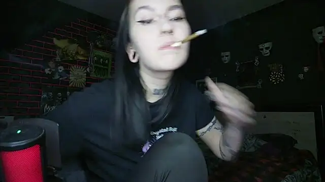 MessalinaOfficial online show from 07/09/26, 04:16