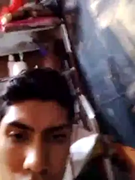 aispuro8505 online show from 11/03/25, 06:58