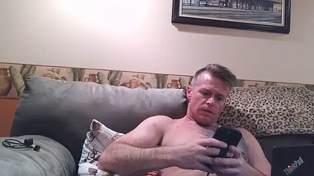 DILFiGuess11 online show from 06/08/26, 04:02