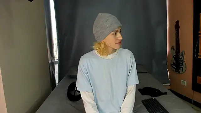 Aaron Fordd online show from 11/21/25, 11:20