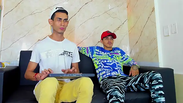 Golldens Dreamss online show from 11/05/25, 01:00