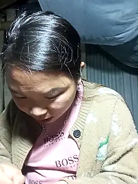 Snapshot of may-squirl chatting on 11/03/25, 12:50 may-squirl online show from 11/03/25, 12:50