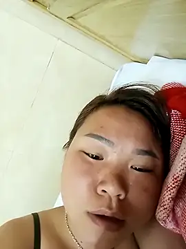 Snapshot of may-squirl chatting on 12/02/25, 12:38 may-squirl online show from 12/02/25, 12:38