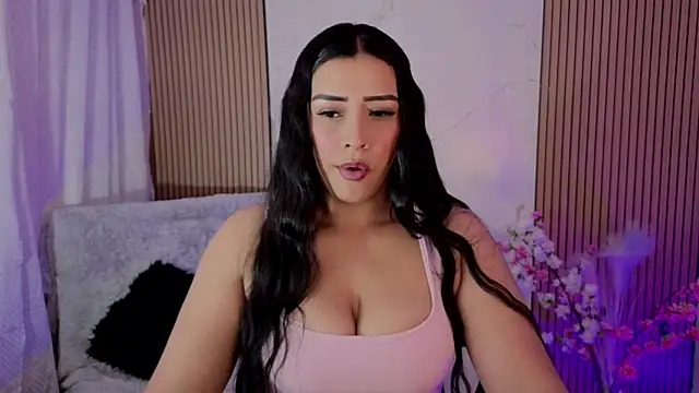Kayleemorales online show from 06/04/26, 05:41