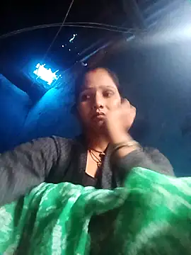 Jooli xx online show from 10/28/25, 03:32