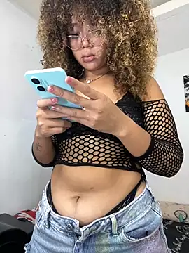 AmeLuxx online show from 09/18/25, 01:40