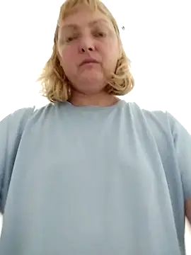 LiluLiluLilu online show from 09/17/25, 06:42