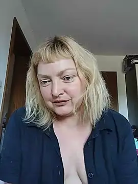 LiluLiluLilu online show from 07/28/26, 04:50