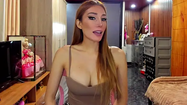 imallyoures69 online show from 06/17/26, 05:58