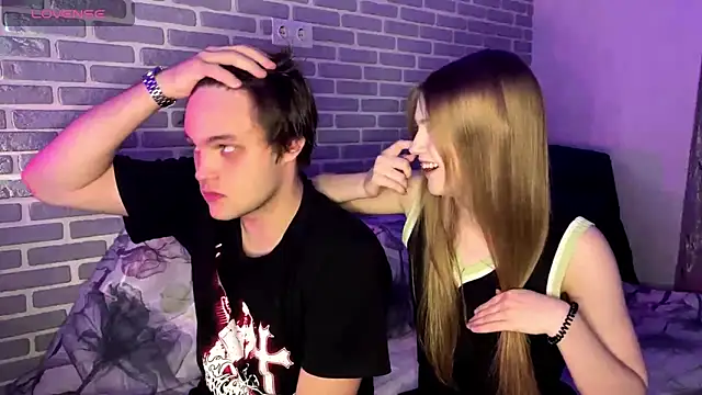 fetchingcouplee online show from 09/28/25, 02:11