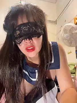 Snapshot of LimeLy chatting on 09/30/25, 07:52 LimeLy online show from 09/30/25, 07:52