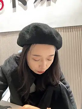 wwx-7718 online show from 10/23/25, 07:07