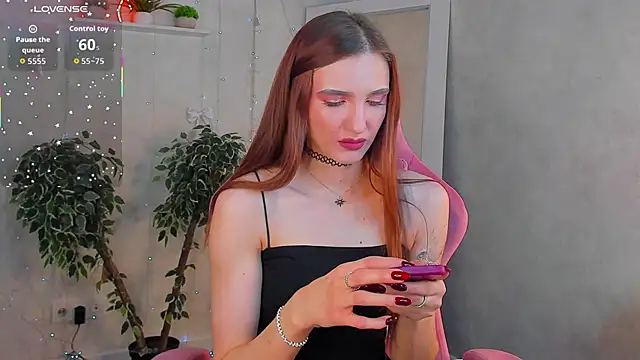Alisha Green online show from 06/12/26, 09:19
