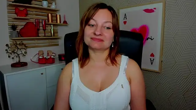 angelaSamt online show from 05/05/26, 05:26