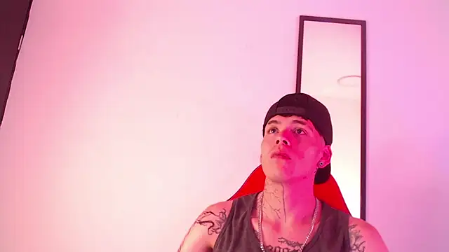 Anhonymus  online show from 09/14/25, 04:11