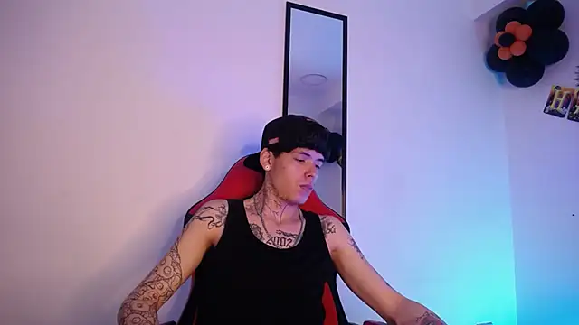 Anhonymus  online show from 10/30/25, 03:30