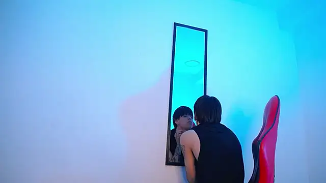 Anhonymus  online show from 12/04/25, 03:38