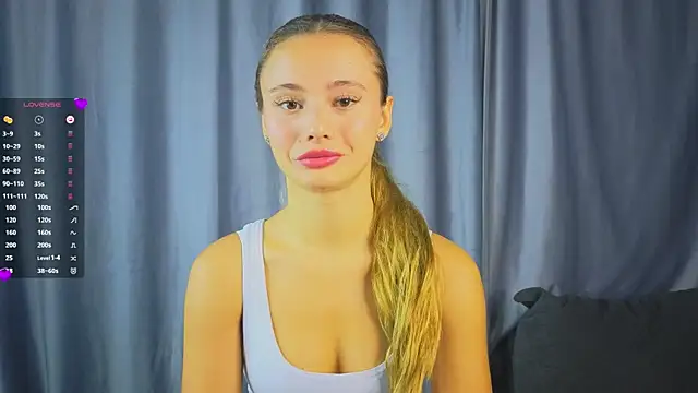 Snapshot of NaughtySeraphine chatting on 11/11/25, 06:13 NaughtySeraphine online show from 11/11/25, 06:13