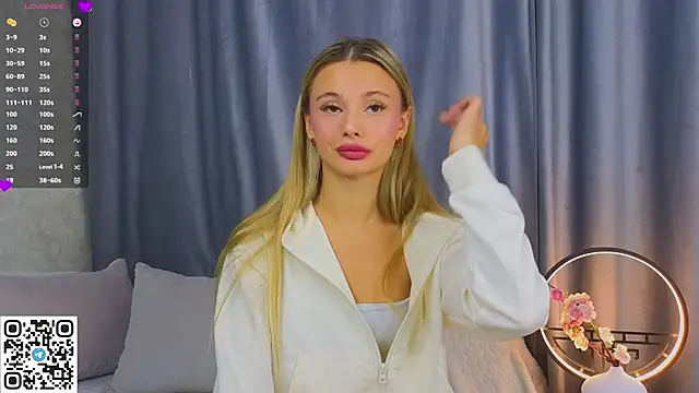 Snapshot of NaughtySeraphine chatting on 12/02/25, 06:08 NaughtySeraphine online show from 12/02/25, 06:08