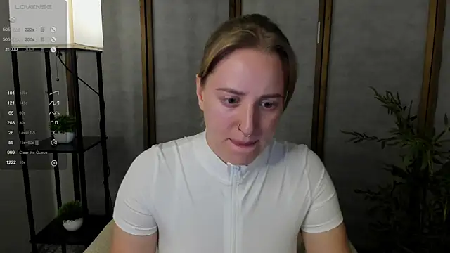 Alice Cire online show from 10/10/25, 09:30