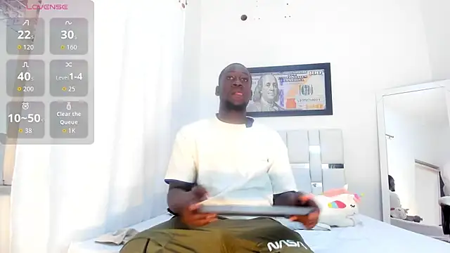 Snapshot of lucas_manzon chatting on 12/05/25, 01:52 lucas manzon online show from 12/05/25, 01:52