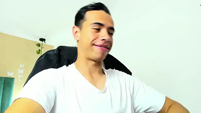 Muscle Scott online show from 09/15/25, 12:05