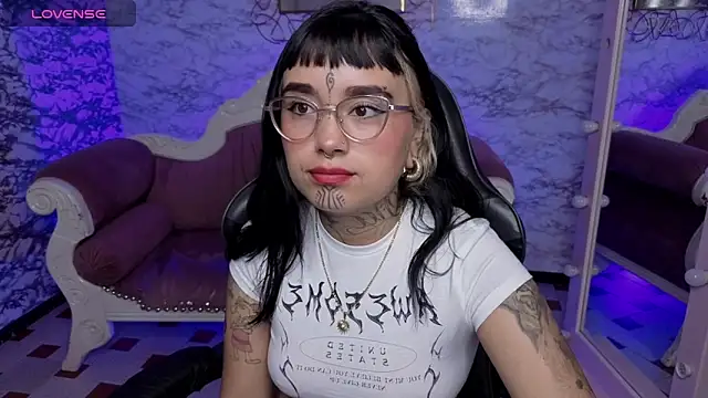 alana18 v online show from 09/09/25, 01:10
