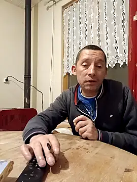 frederic198 online show from 10/27/25, 08:35