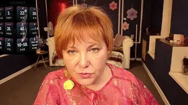 Kira Kenett online show from 05/13/26, 05:10