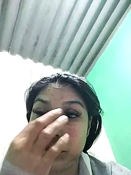 Snapshot of AnggelicaSwan21 chatting on 09/12/25, 02:55 AnggelicaSwan21 online show from 09/12/25, 02:55